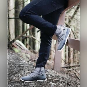 SKYE Footwear The Stnley Sneaker Boot Men Raincity Grey Waterproof Size 11